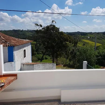 Holiday home Refugio Do Lagar *